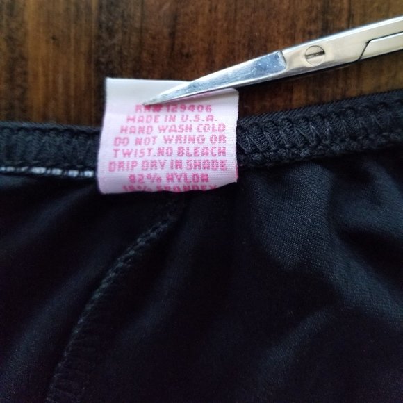 VENUS Tie Back One Piece Black/Geometric Bathing Suit - Picture 3 of 7